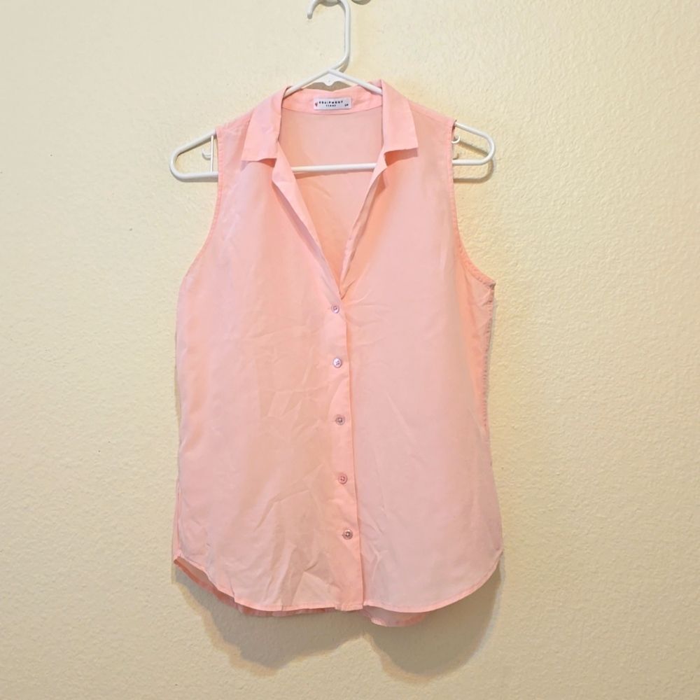 Equipment Femme Silk Shirt size small